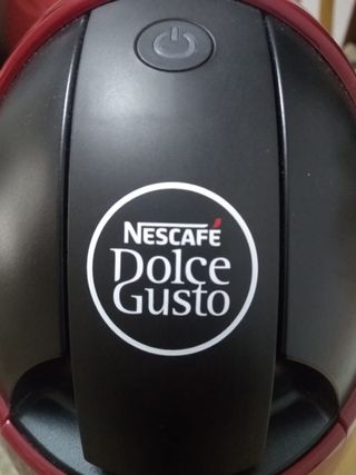 Cafetera Nescafé dolce gusto
