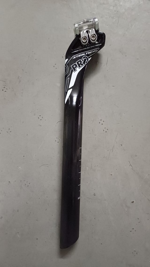 Tija Aero Pro Stealth Evo Carbono 31,6mm 350mm