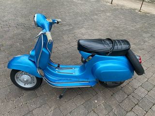 Vespa super 125