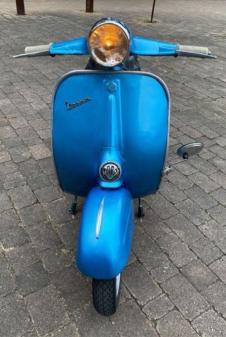 Vespa super 125