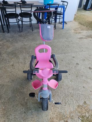 Triciclo bebé niña