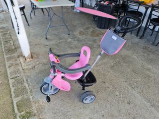 Triciclo bebé niña