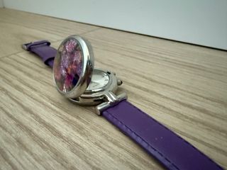 Reloj pulsera con tapa