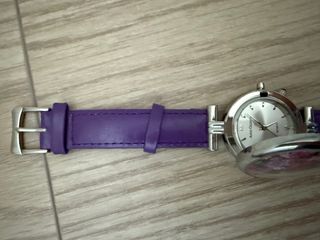 Reloj pulsera con tapa