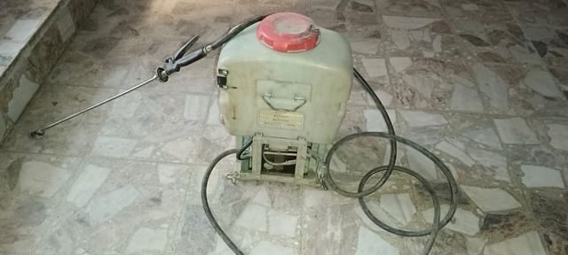 Pulverizadora honda wjr 2225