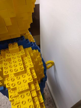 LEGO MUÑECO RECLAMO TIENDA