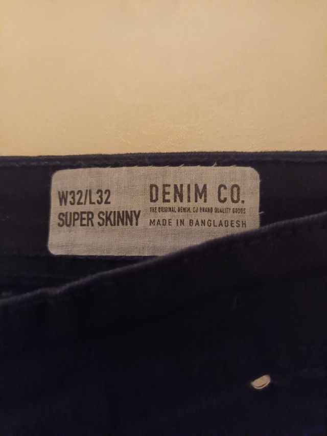 Pantalón de chico vaquero negro