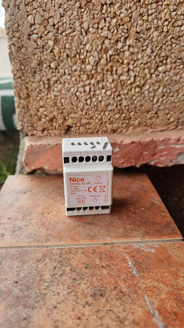 Activador cerradura, motor puerta