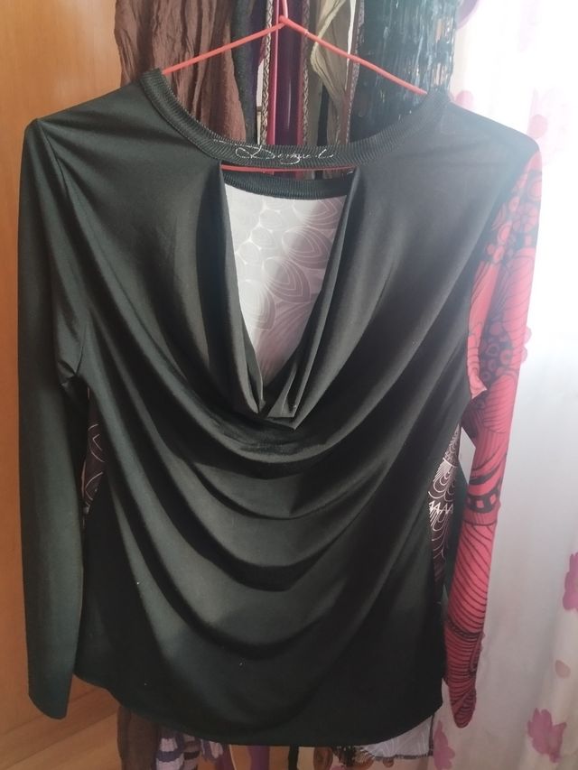 Camisa Desigual, manga larga, escote atrás