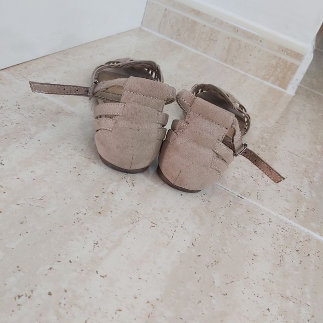 Sandalias beige