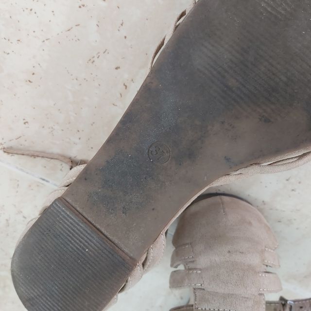 Sandalias beige
