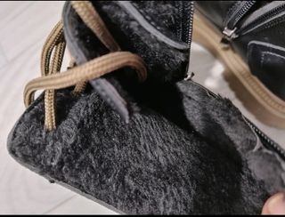 Stivaletti stringati foderati