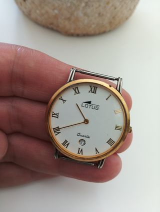 Reloj lotus quartz