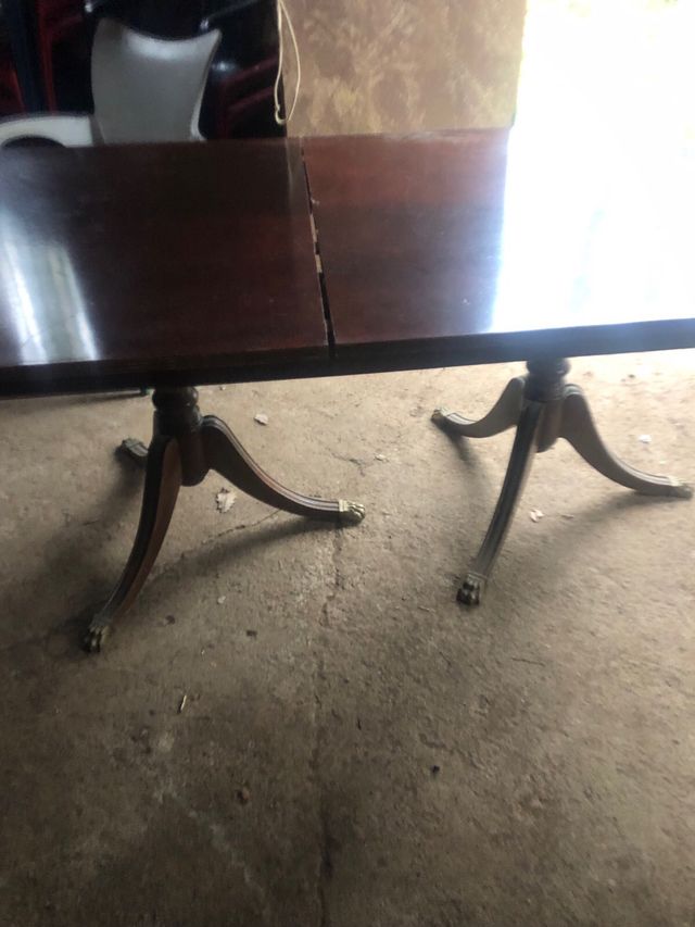 Mesas y sillas vintage