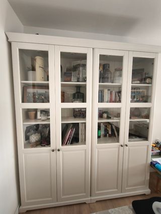 Vitrina aparador librería doble Liatorp IKEA