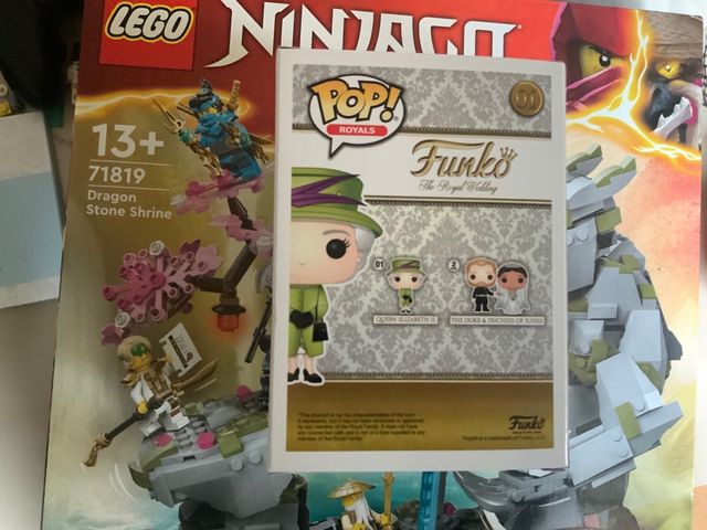 Funko pop Queen Elizabeth II