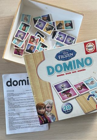 Domino madera frozen