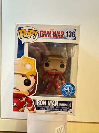 Funko pop marvel iron man 136