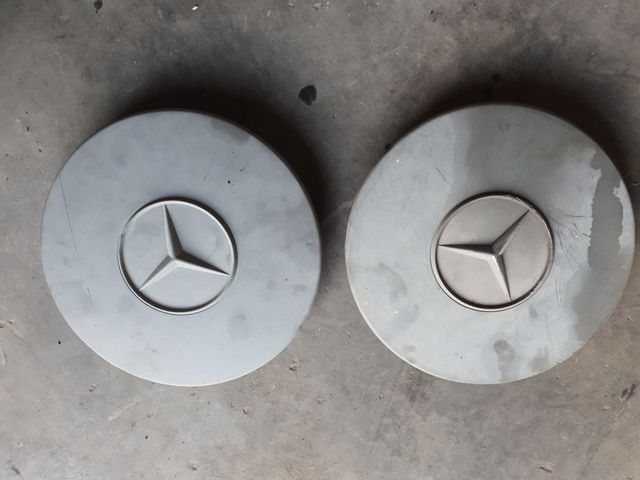 Tapacubos Mercedes Vito