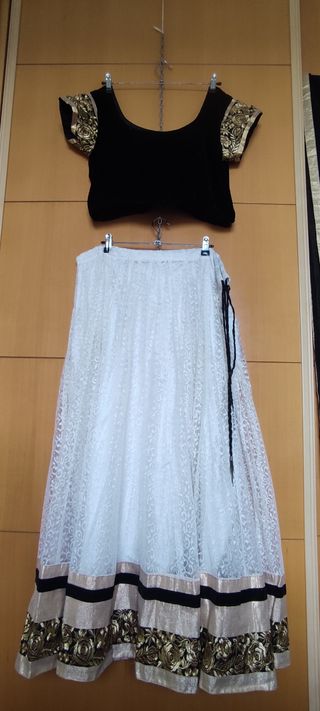 Bollywood conjunto blanco, negro y dorado