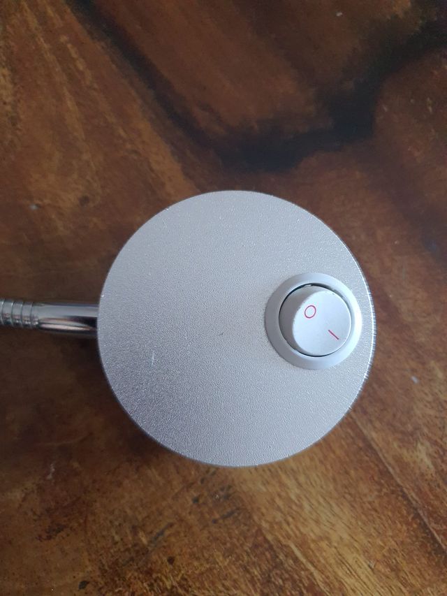 Flexo lectura para pared