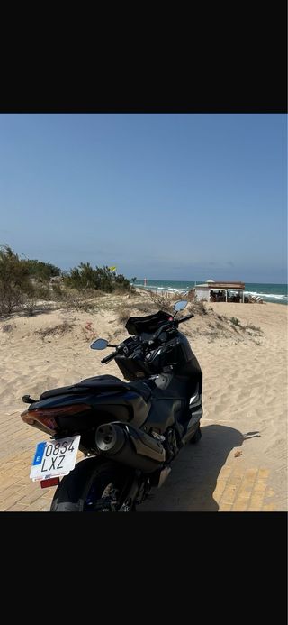 TMAX 2022 DESPIECE TOTAL 
