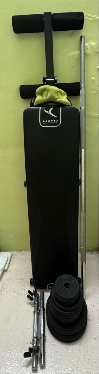 Juego de pesas y banco