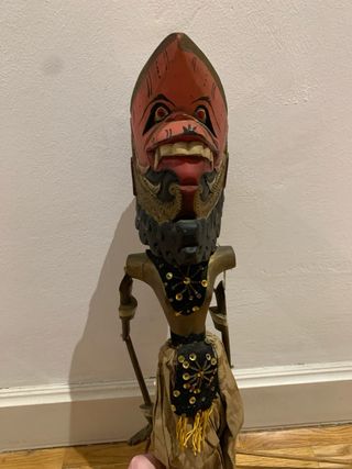 Marioneta balinesa  2 caras antigua de colección