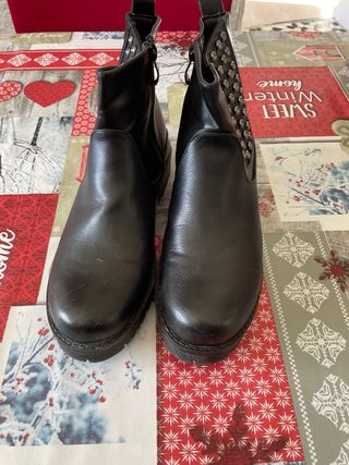 Stivaletti donna neri