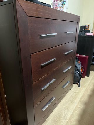 Comoda de madera 