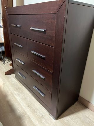Comoda de madera 