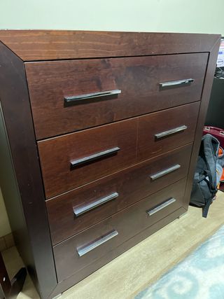 Comoda de madera 