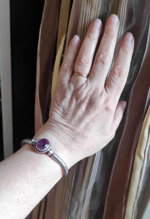 Bracciale in argento con alessandrite ovale