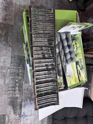 Parrilla jeep cherokee