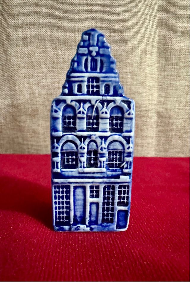 CENICERO Y SALERO DE PORCELA EN MINEATURA