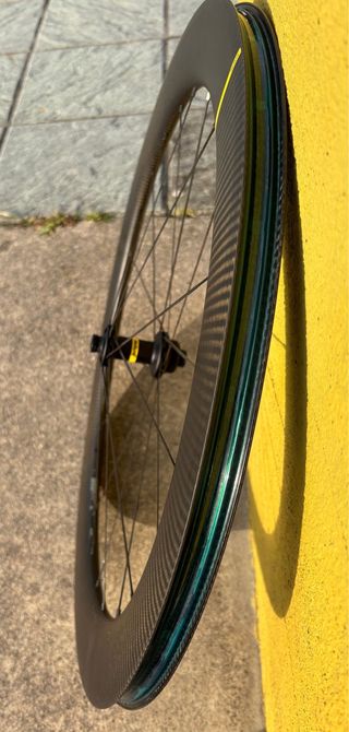 Rueda delantera Mavic 65