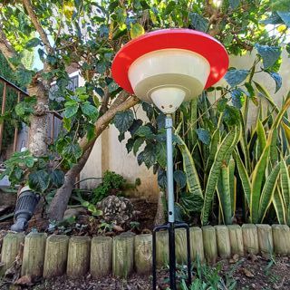 Lámpara para jardín