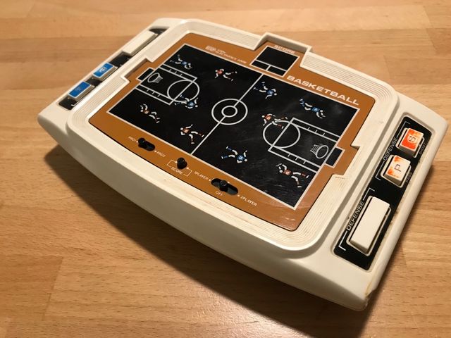 Tomytronics Basketball