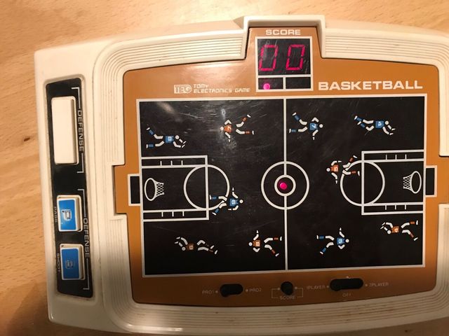 Tomytronics Basketball