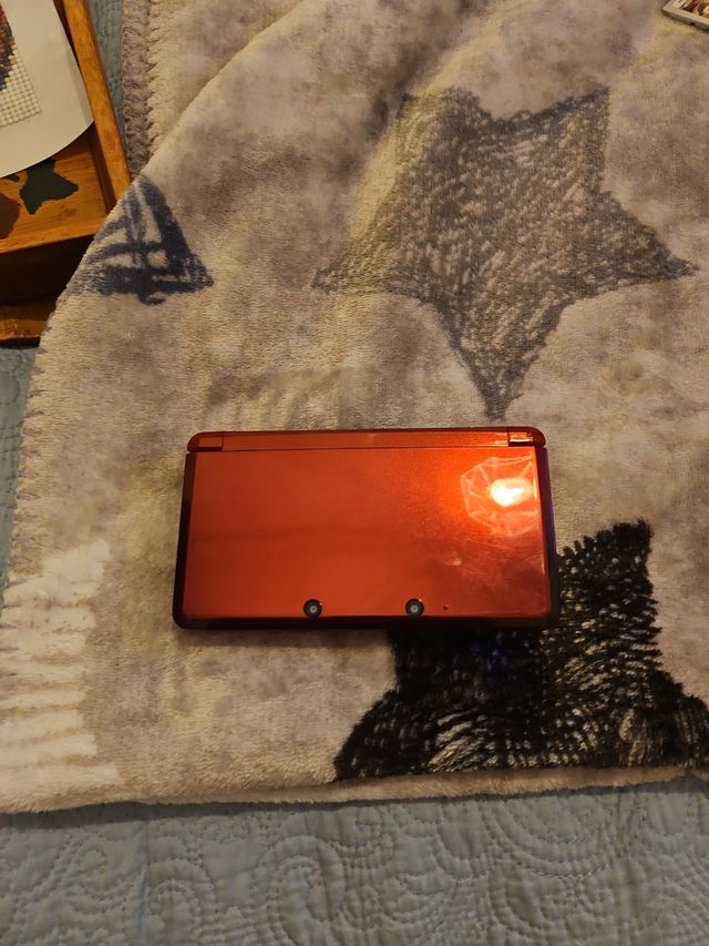 Nintendo 3DS roja