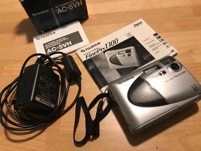 Fujifilm Finepix 1300