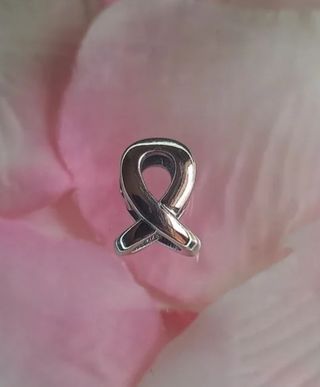 Charm lazos rosa contra el cancer varios modelos
