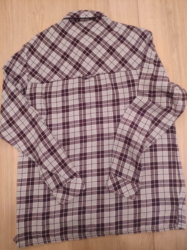 Dos camisas cuadros chica M