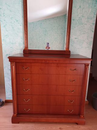 Dos camas de 90 madera con mesitas