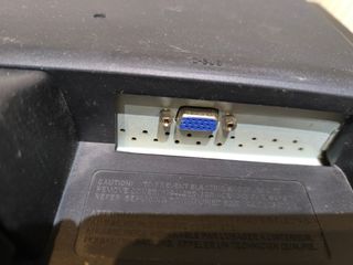 Pantalla para ordenador bastante grande