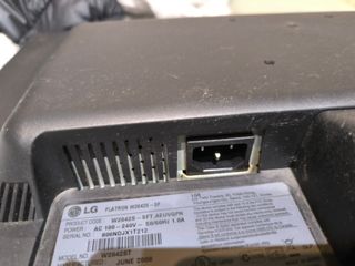Pantalla para ordenador bastante grande