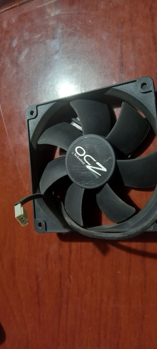 Ventola per pc da 12 cm