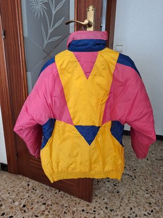 Chaquetón colorido nieve