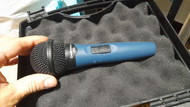 Microfono profesional audiotecnica