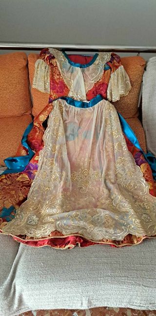 Traje Fallera Rojo. 